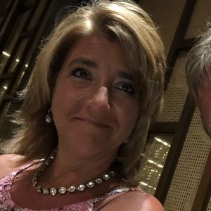 Meet your Posher, Paula